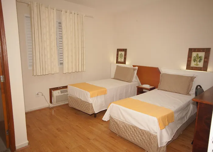 Laparos Hotel