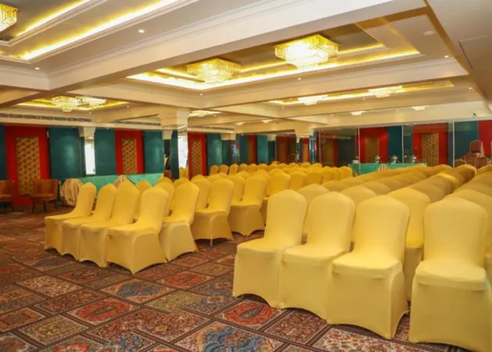 Hotel Golden - I