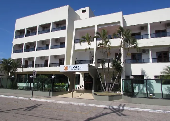 Thanharu Praia Hotel