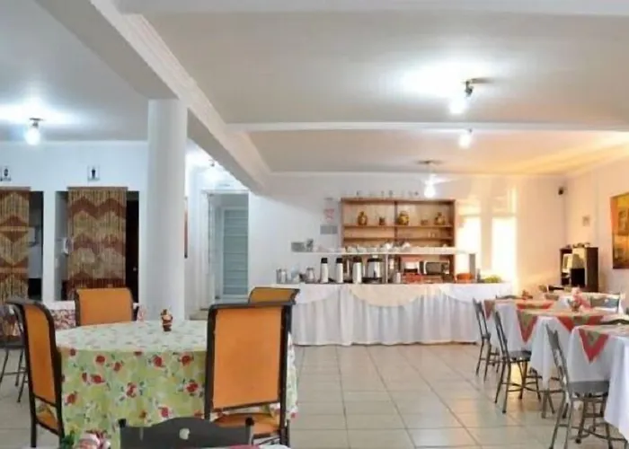 Hotel Carolina 2 - Proximo A Universidade De Uberaba Uniube - Ao Aeroporto Forum De Uberaba - Hospital Mario Palmeirio Ao Hospital Sao Marcos E Hospital Regional