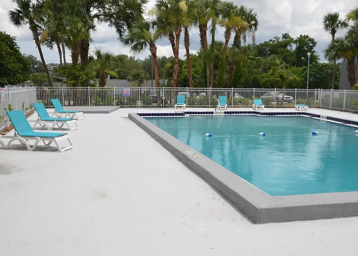 Altamonte Springs Hotel And Suites