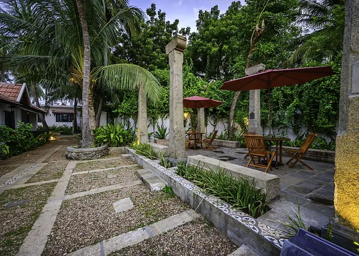 Neemrana'S Coconut Alley