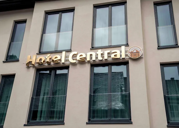 Central Hotel & Lounge Adult Only