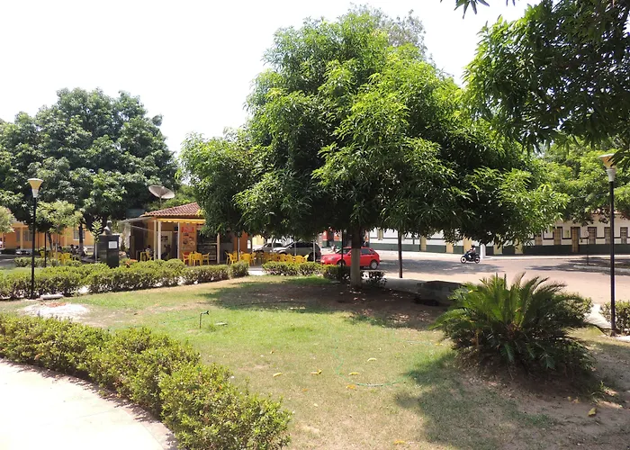 New Center Hotel