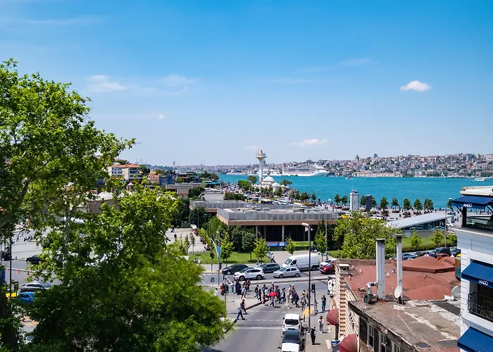 Askadar May Otel