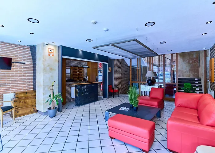 Hotel Villamayor By Gaiarooms