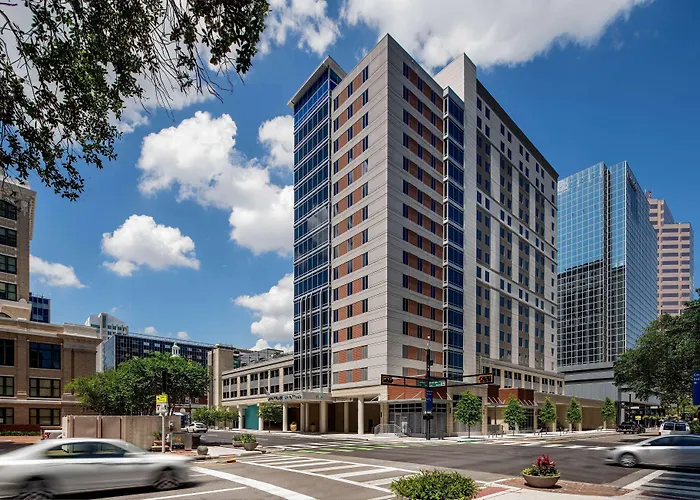 Hyatt House Tampa Downtown