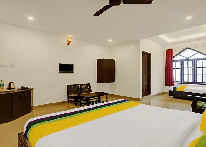 Itsy Hotels Regalia Grand, 500 Mtrs From Madikeri Fort