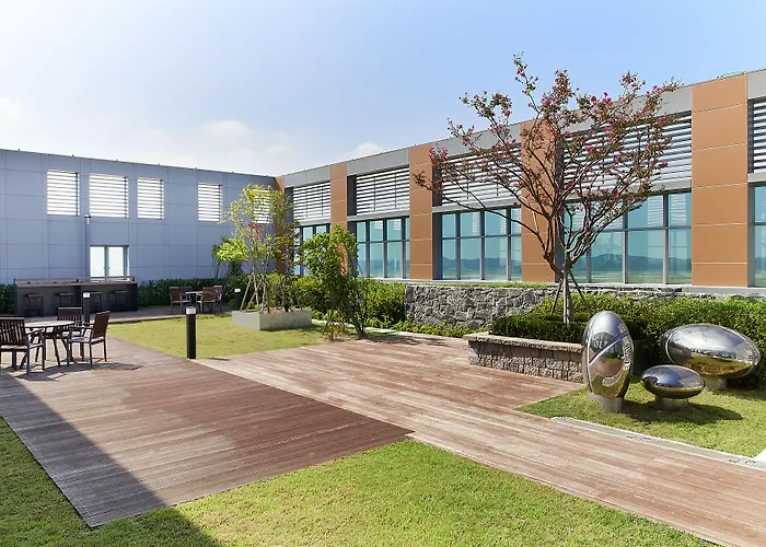 Ibis Styles Ambassador Incheon Airport T2