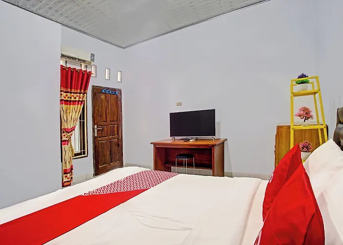 Oyo 3994 Wisma Amalia