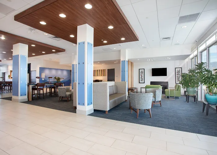 Holiday Inn Express & Suites - Ely By Ihg