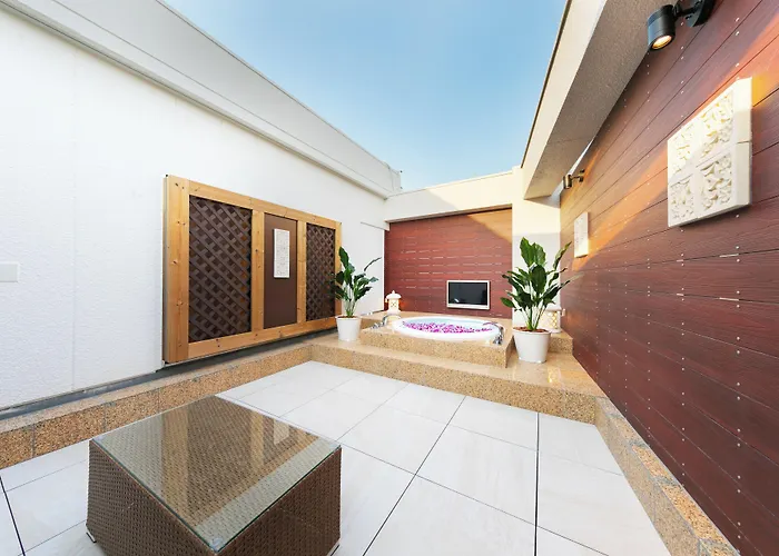 Hotel Eldia Modern Kobe (Adults Only)