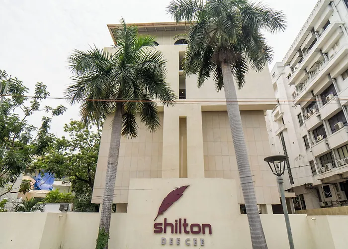 Shilton Dee Cee