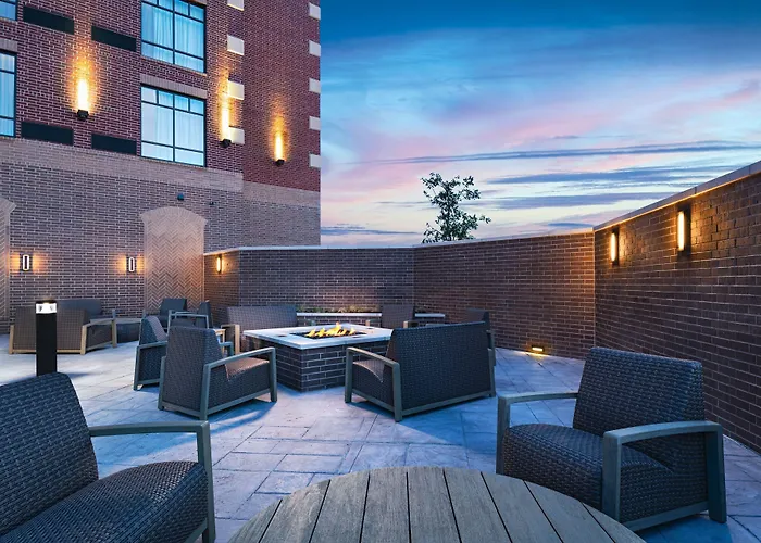 Courtyard By Marriott Dallas Frisco