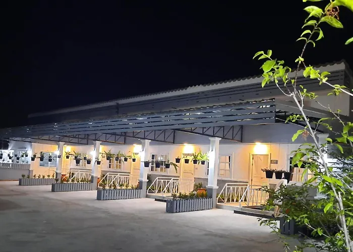 Fancy Carp Resort Hua-Hin
