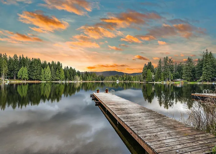 Sunset Chalet At Lake Alice