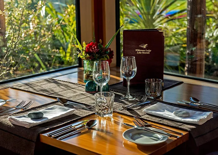 Wilderness Lodge Lake Moeraki