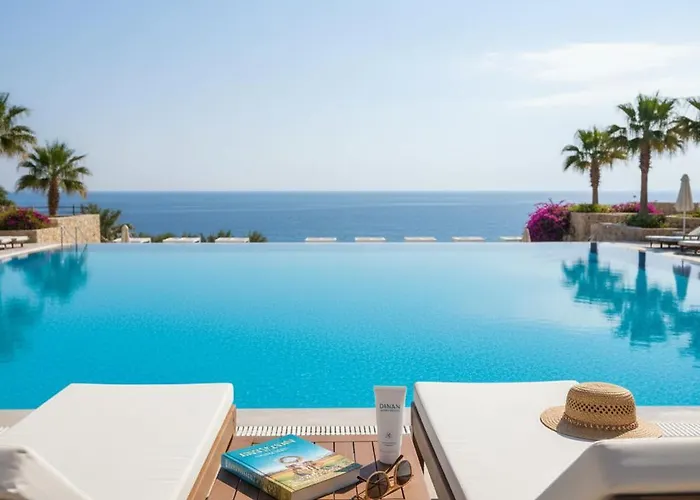 The Divan Resort Hotel Ant