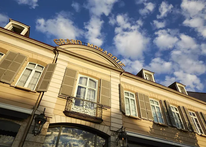 Hotel & Spa Le Grand Monarque, BW Premier Collection