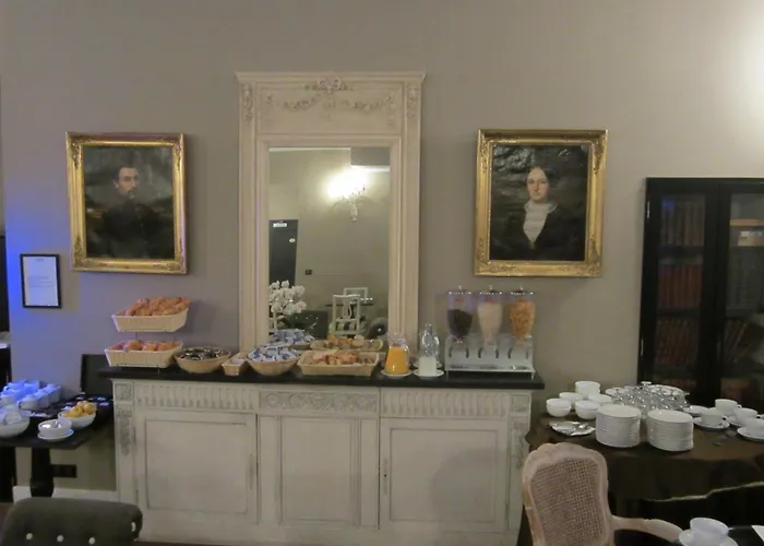 Château De Lazenay - Résidence Hôtelière