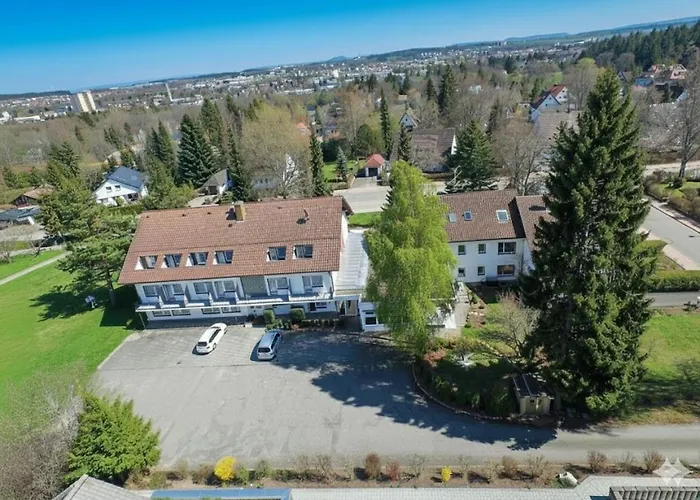 Hotel Gaestehaus Am Kurpark