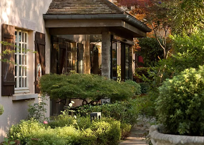 Cazaudehore Hotel Restaurant Gastronomique Terrasse Et Jardins