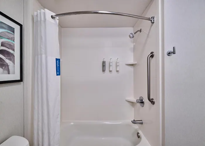Hampton Inn & Suites Hermosa Beach