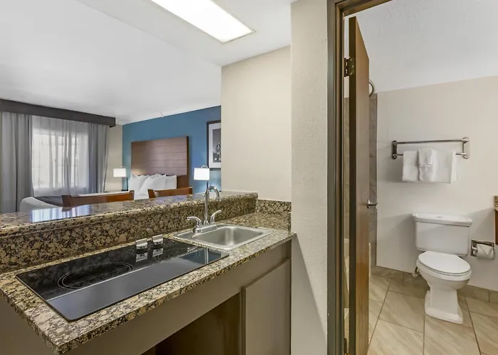 Best Western Innsuites Tucson Foothills Hotel & Suites