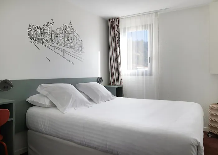 Hotel-Restaurant Isidore Nice Ouest