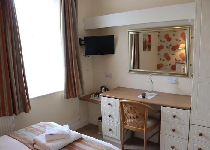 Lion Hotel&Studio Apartments