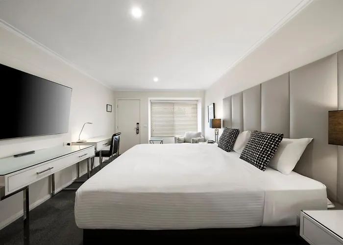 The Carrington Hotel