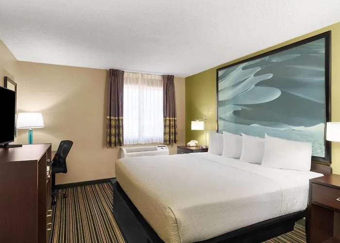 Super 8 By Wyndham Casa Grande