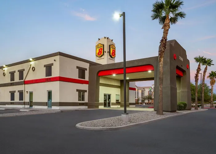Super 8 By Wyndham Casa Grande