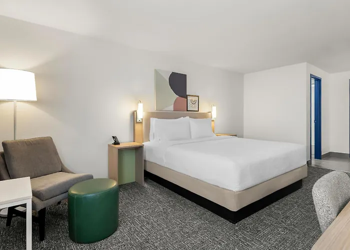 Spark By Hilton Muskogee