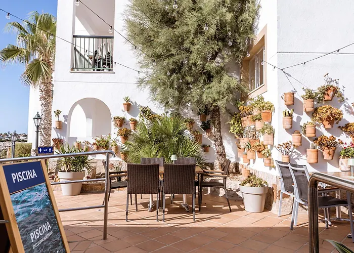 Apartamentos Blancala Cala Blanca 