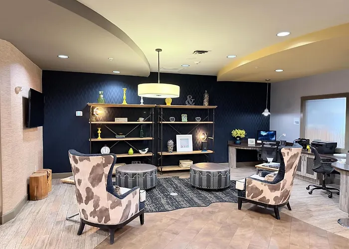 Holiday Inn Express & Suites Perry-National Fairground Area By Ihg