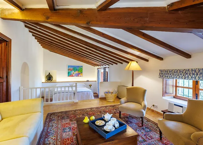 Hotel Llenaire