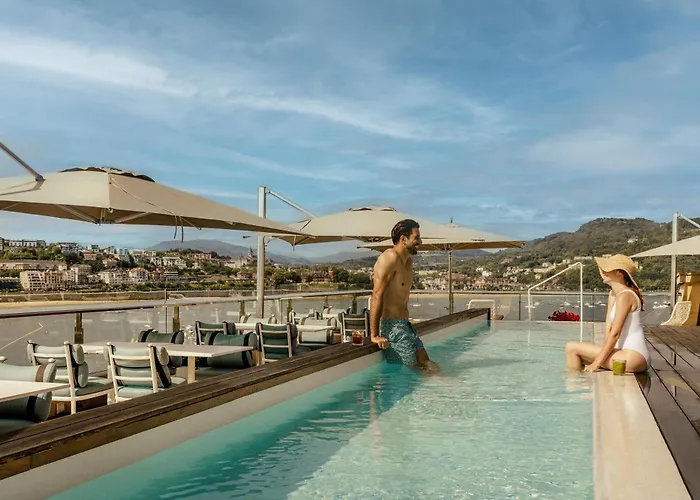 Lasala Plaza Hotel - Adults Only