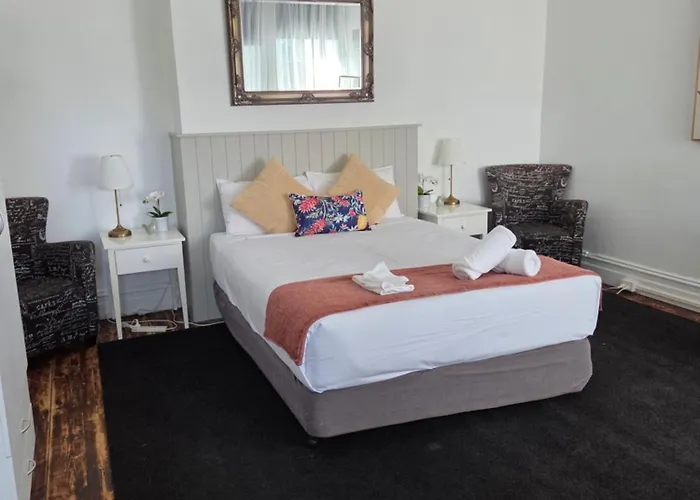 Finley Country Club Hotel Motel