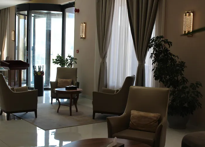 H Luxury Hotel