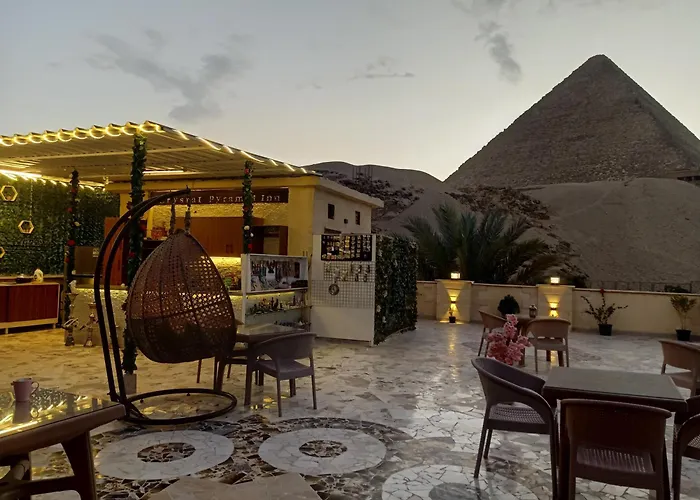 Crystal Pyramid Inn