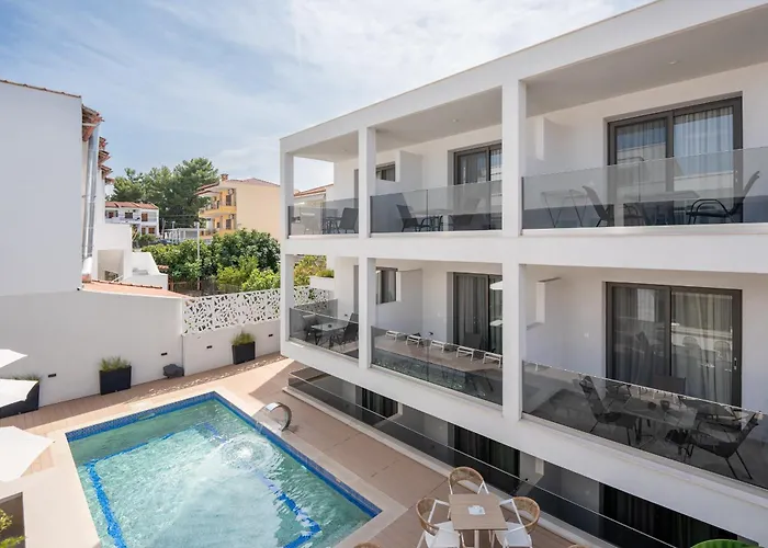 Elegant Maltepe Accommodation