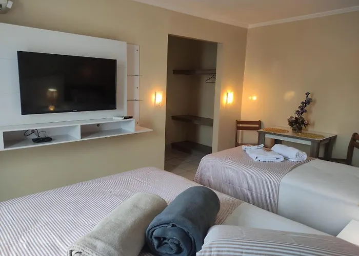 Hotel Raízes