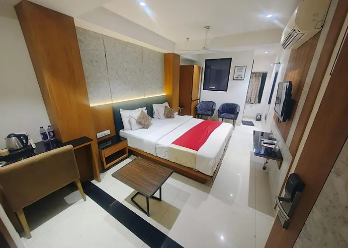 Hotel Ranjeet Akola