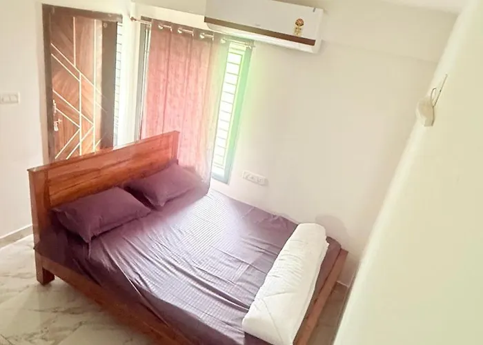 S Rooms
