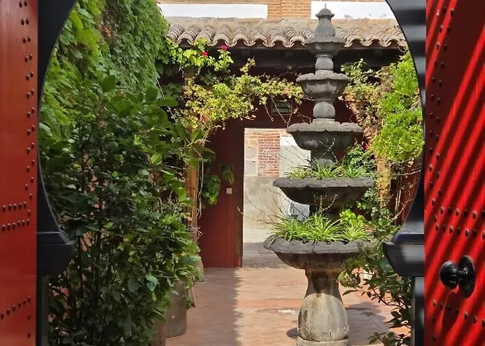 La PuertaMora