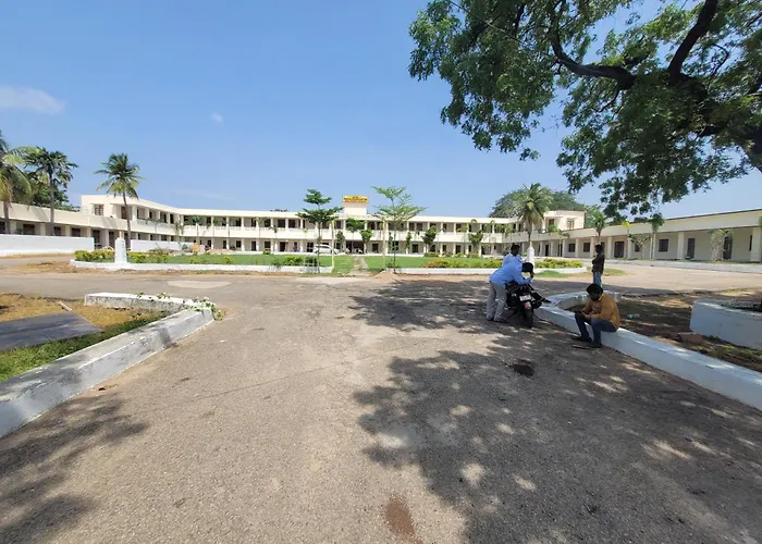 Hotel Nagarjunasagar Inn