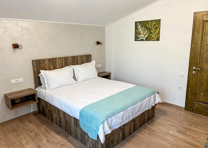 Vila Intre Lacuri