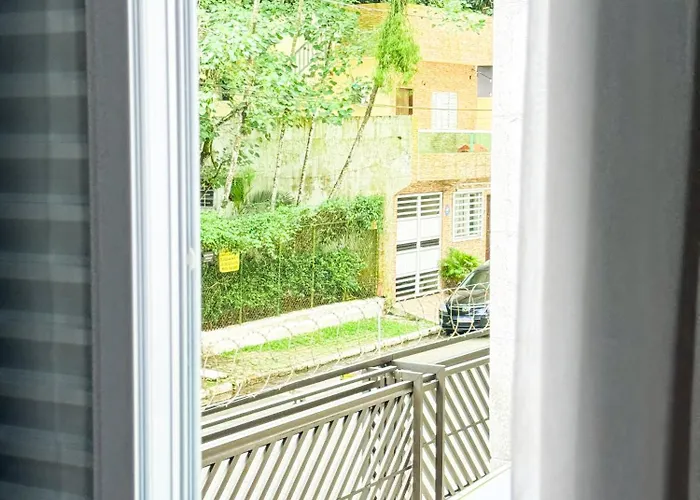 Golfinho Hotel