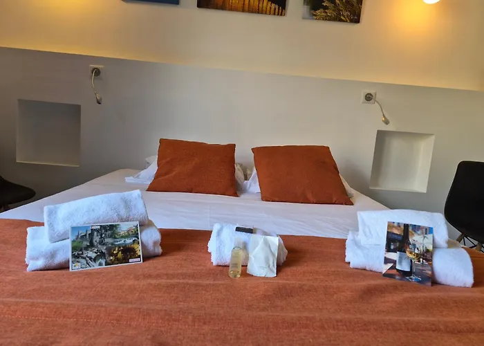 Contact Hôtel Le Minervois - Hôtel&Restaurant Au nord de Carcassonne